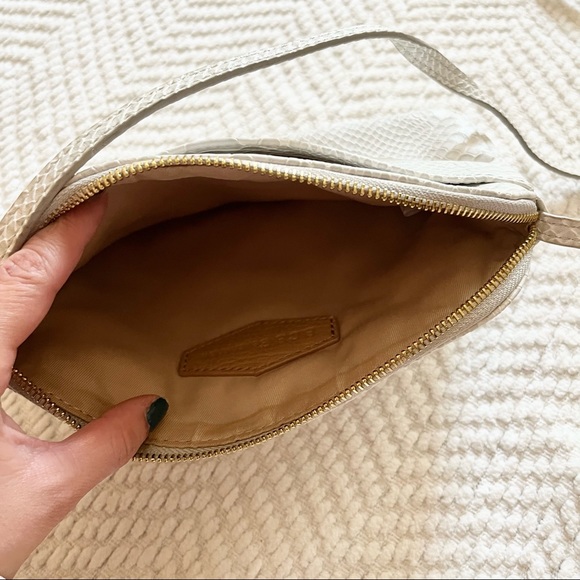 BCBGENERATION White Ivory Snake Python Printed Shoulder Bag | Small Bag | New - Picture 5 of 6